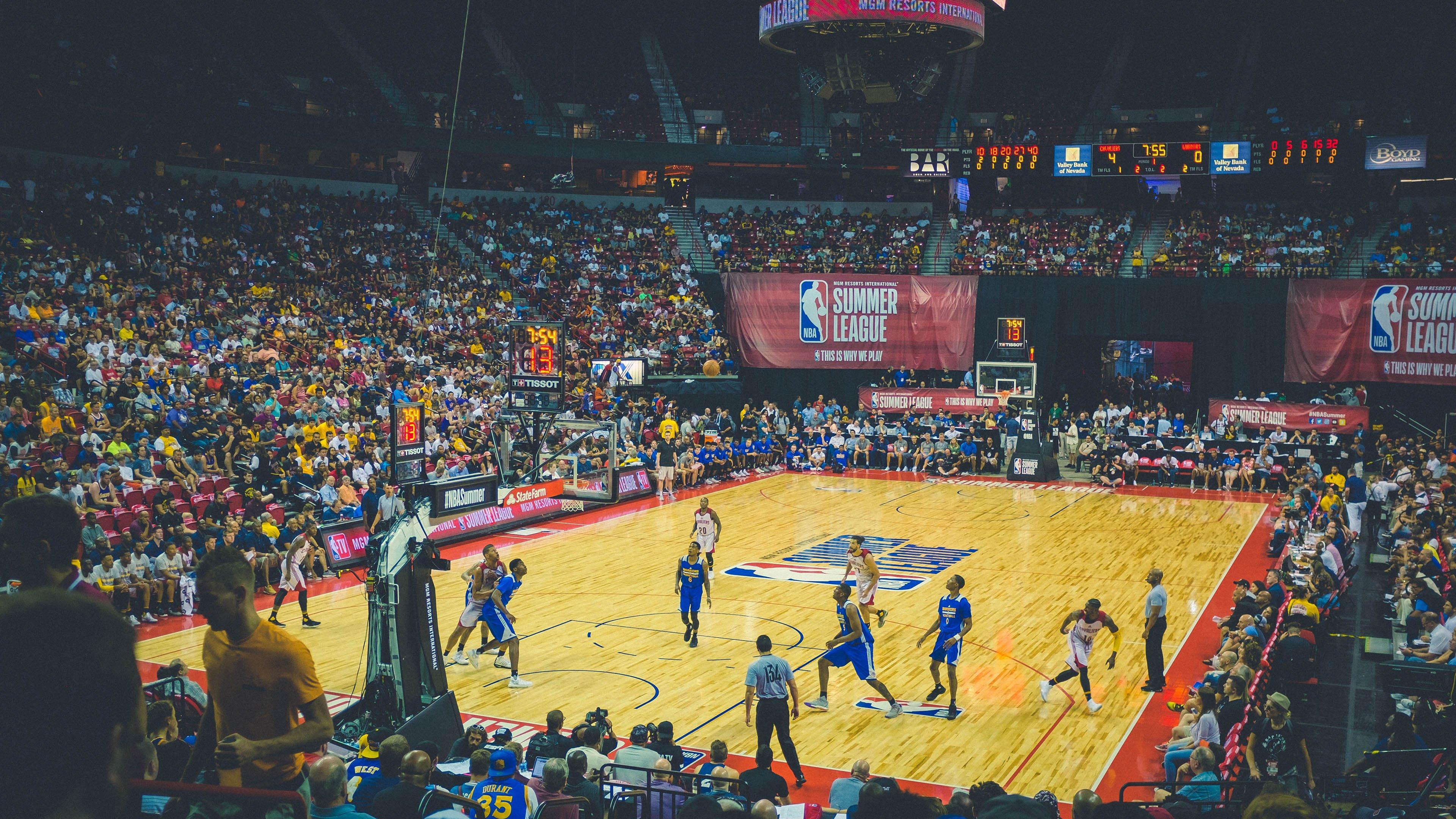 布伦森，这轮系列赛充满变数 任何领先都不安全 两队会拼到哨响