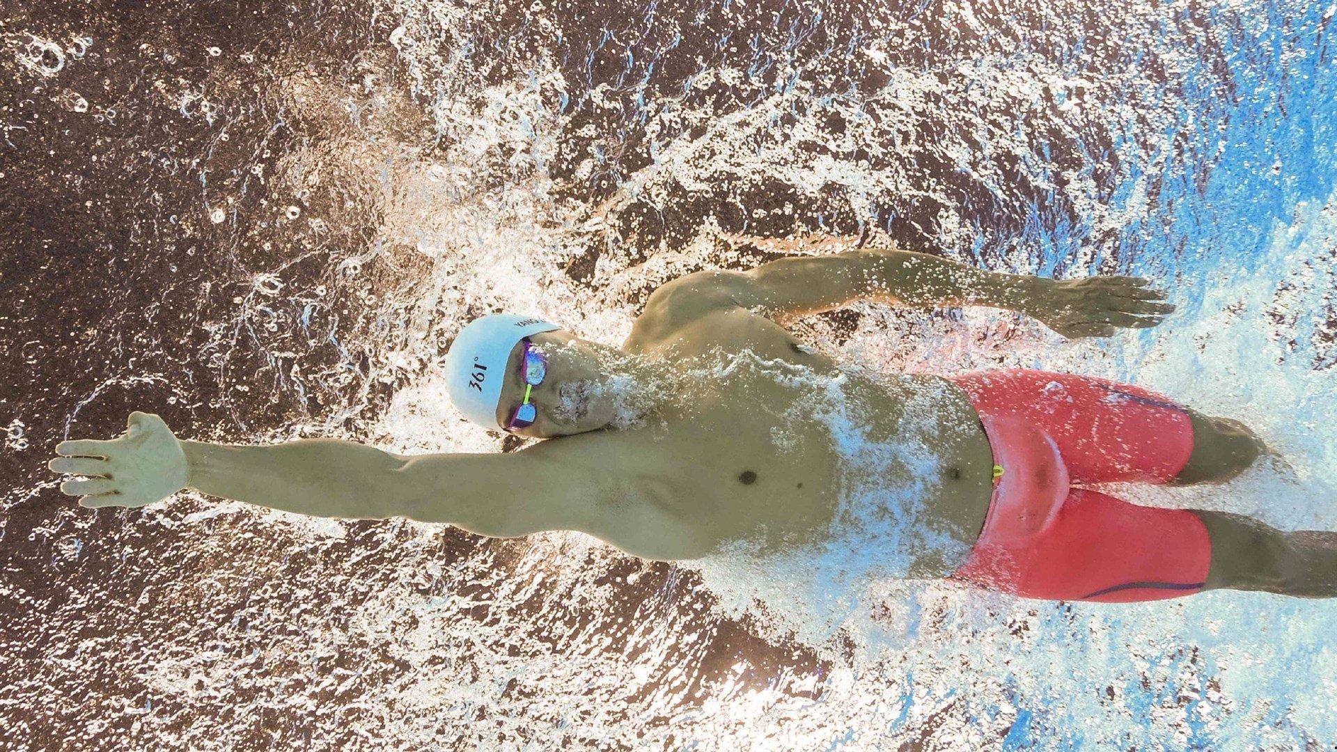 官方，韩国队补招21岁中场裴峻浩，英冠赛季45场3球5助成亚洲新焦点