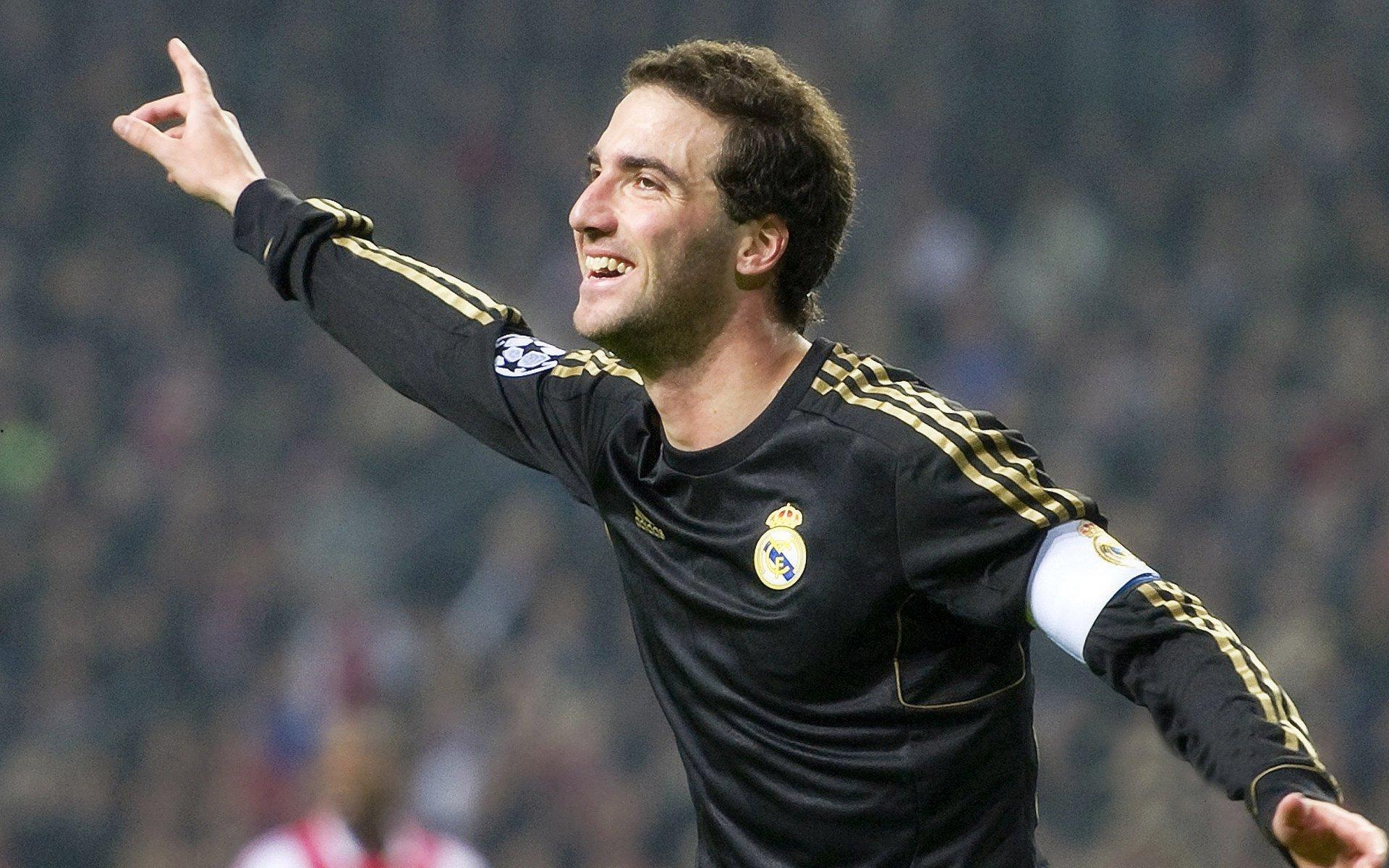 转会风云,特拉福德梦碎纽卡,4000万镑成红牌门将离队绊脚石